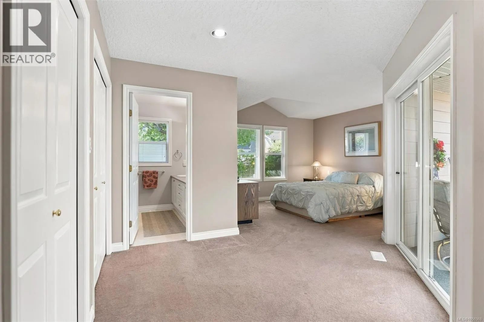 3370 Passage Way