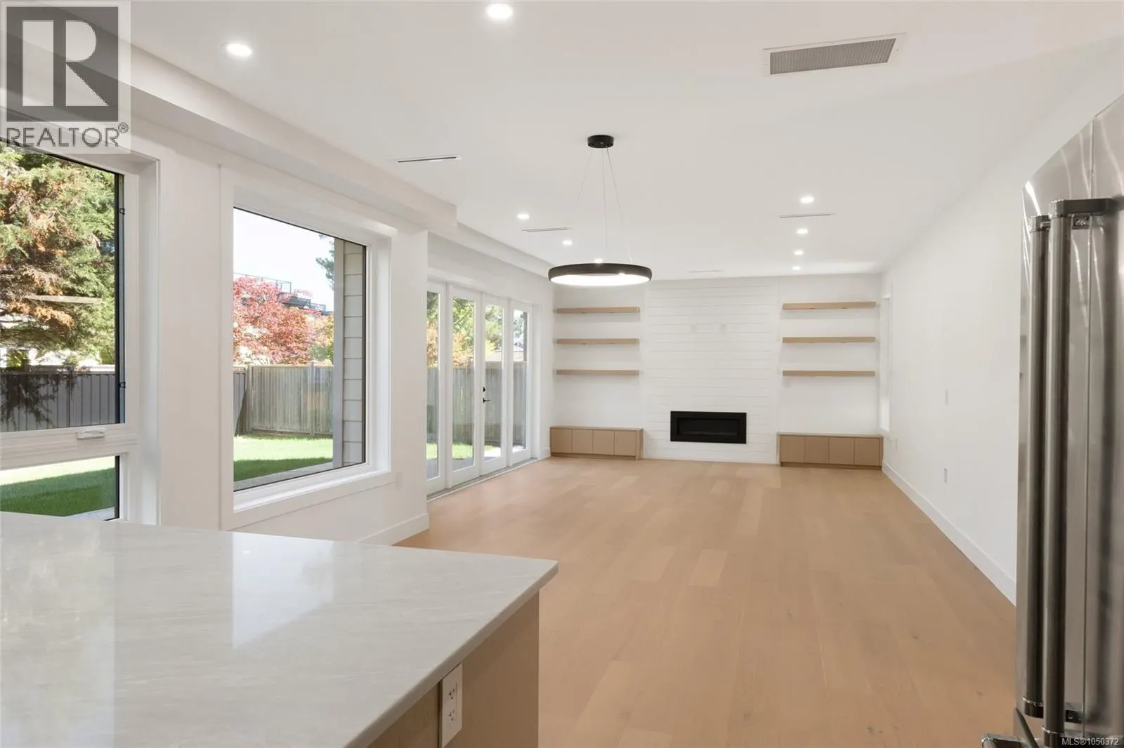 2294 Gail Pl