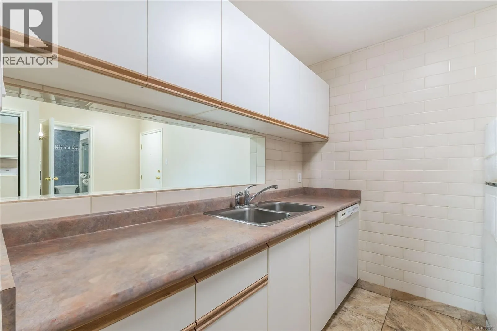 111 4971 Songbird Pl