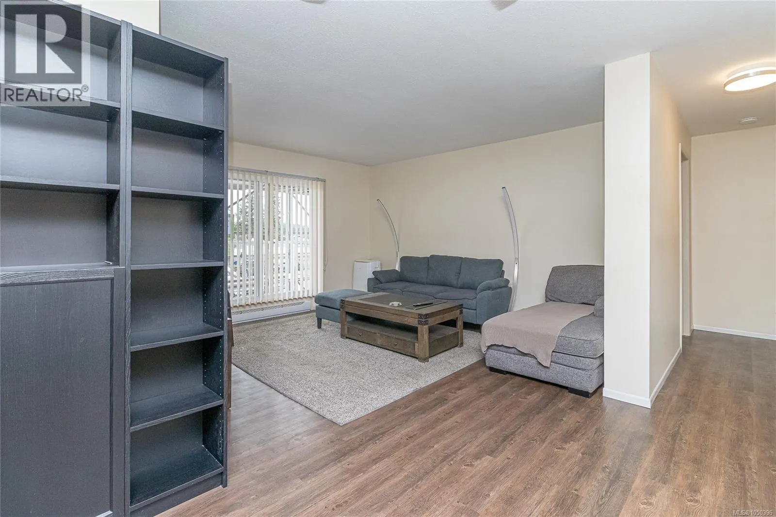 209 3185 Barons Rd