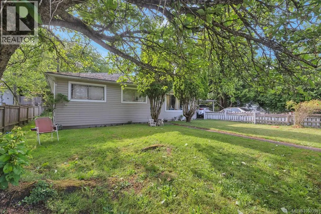 311 Holly Ave