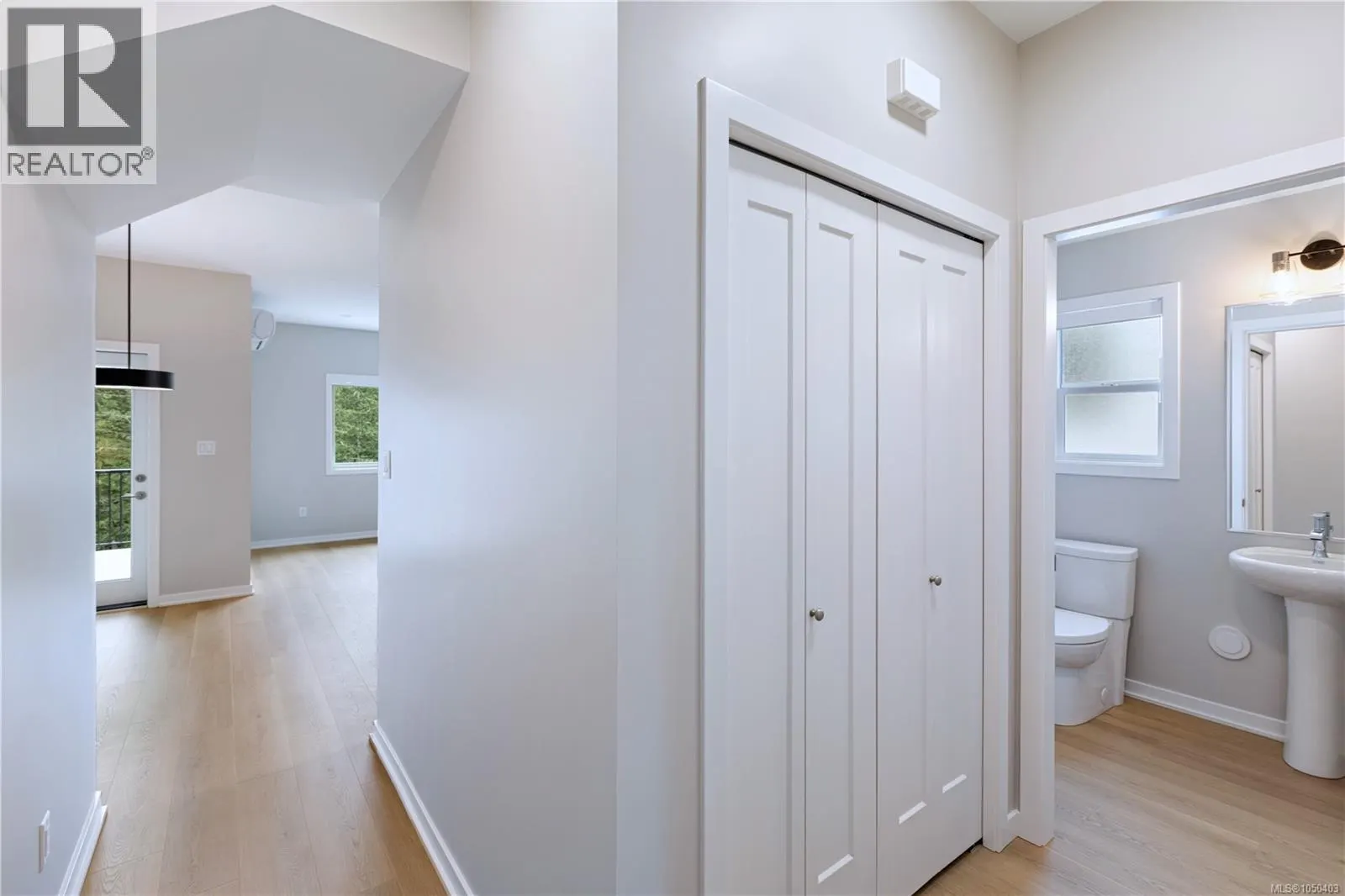 2838 Apex Close