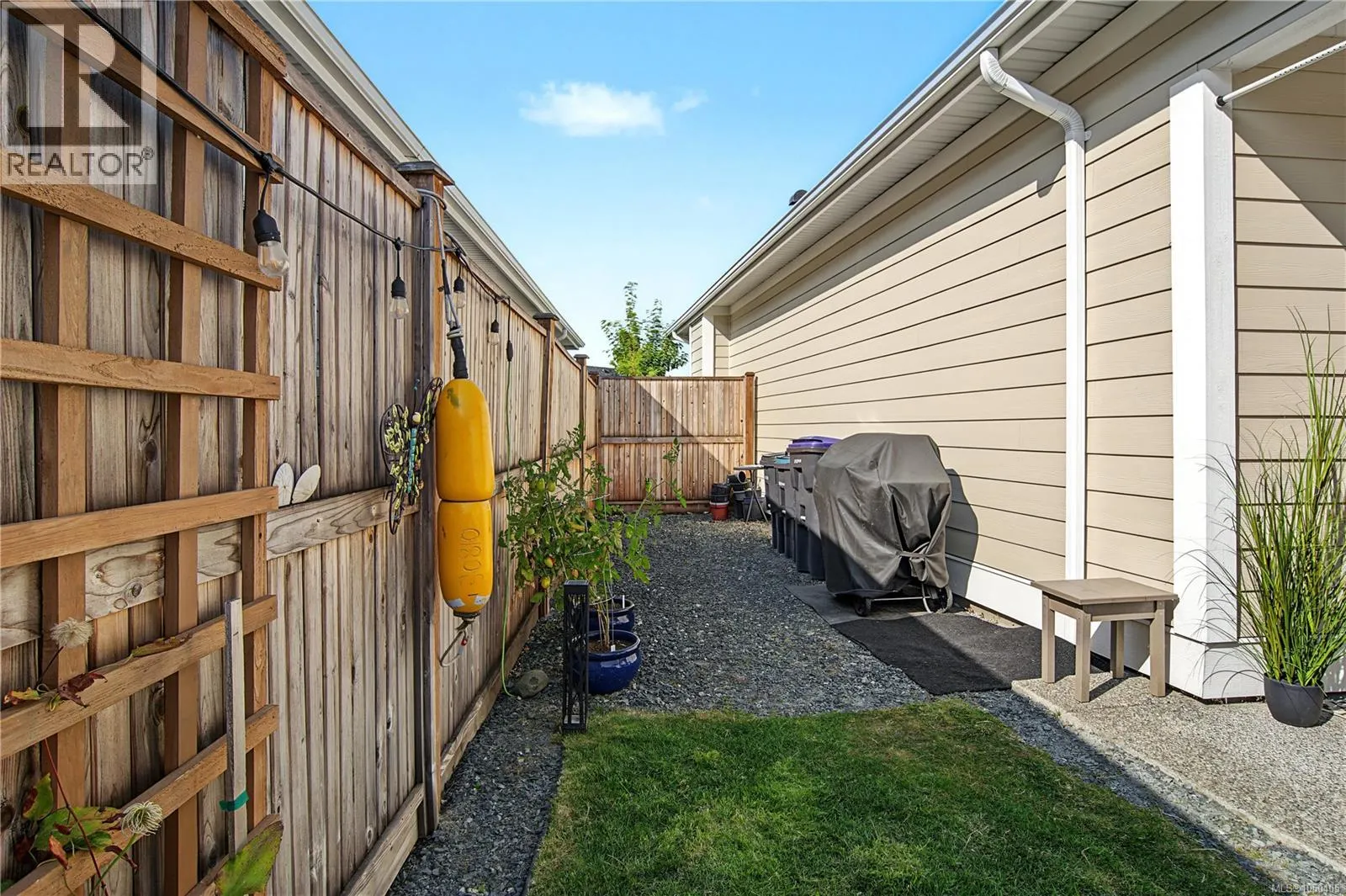 743 Briarwood Dr SW