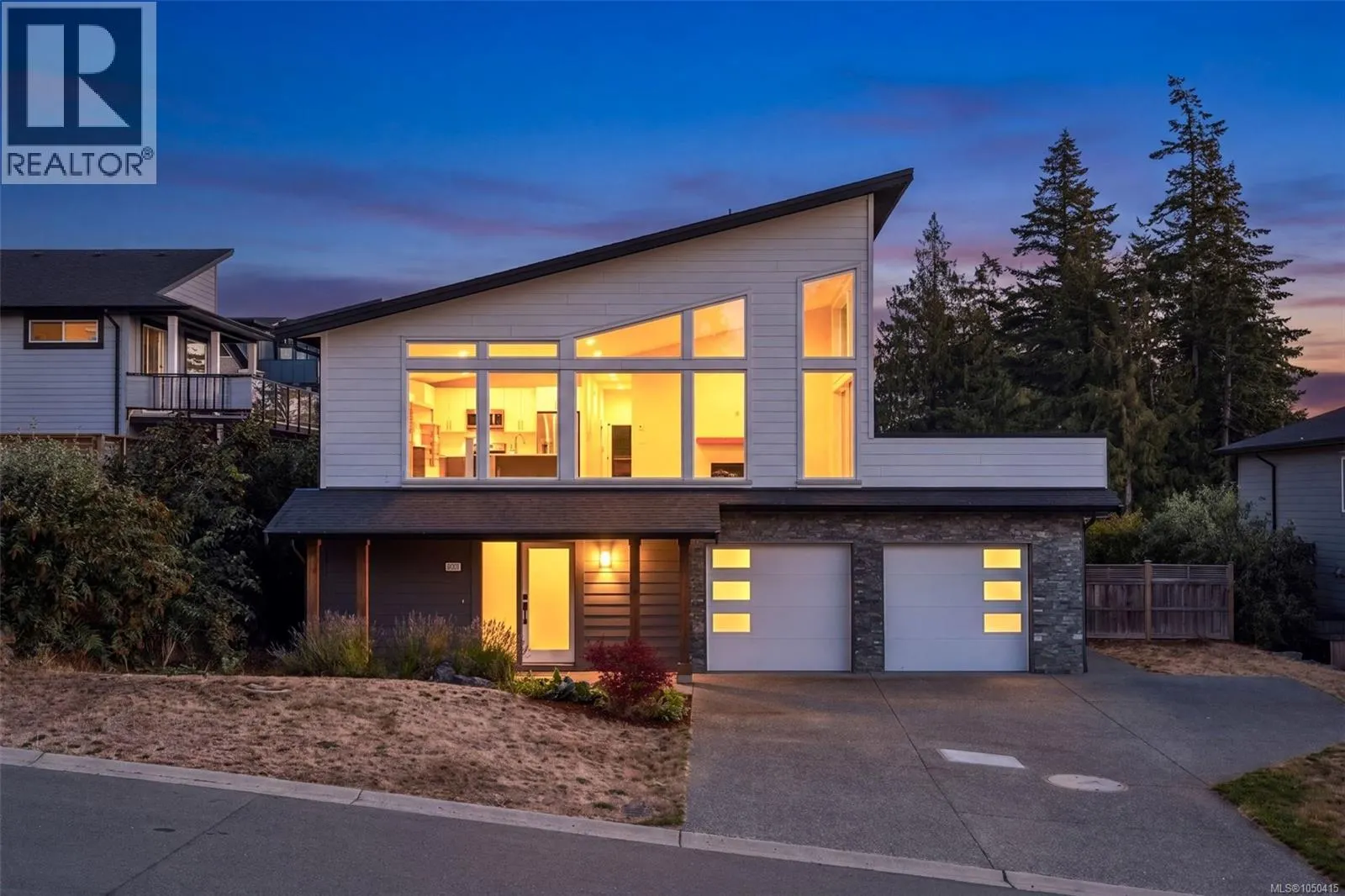 2211 Winfield Dr