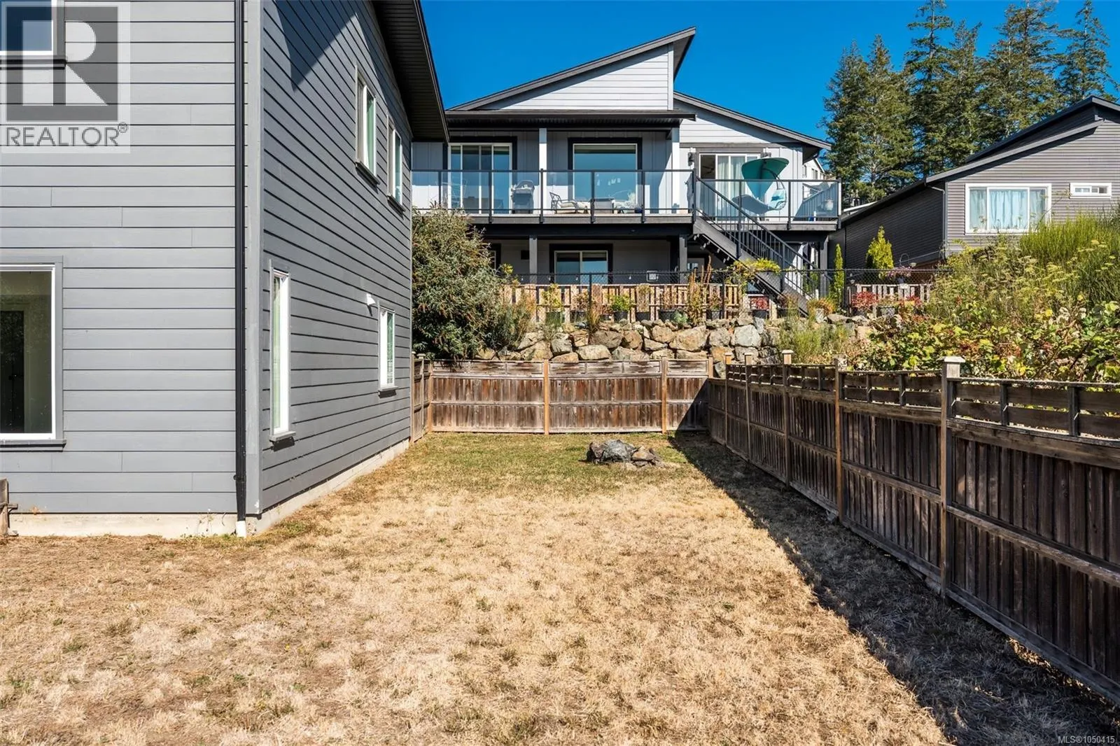 2211 Winfield Dr