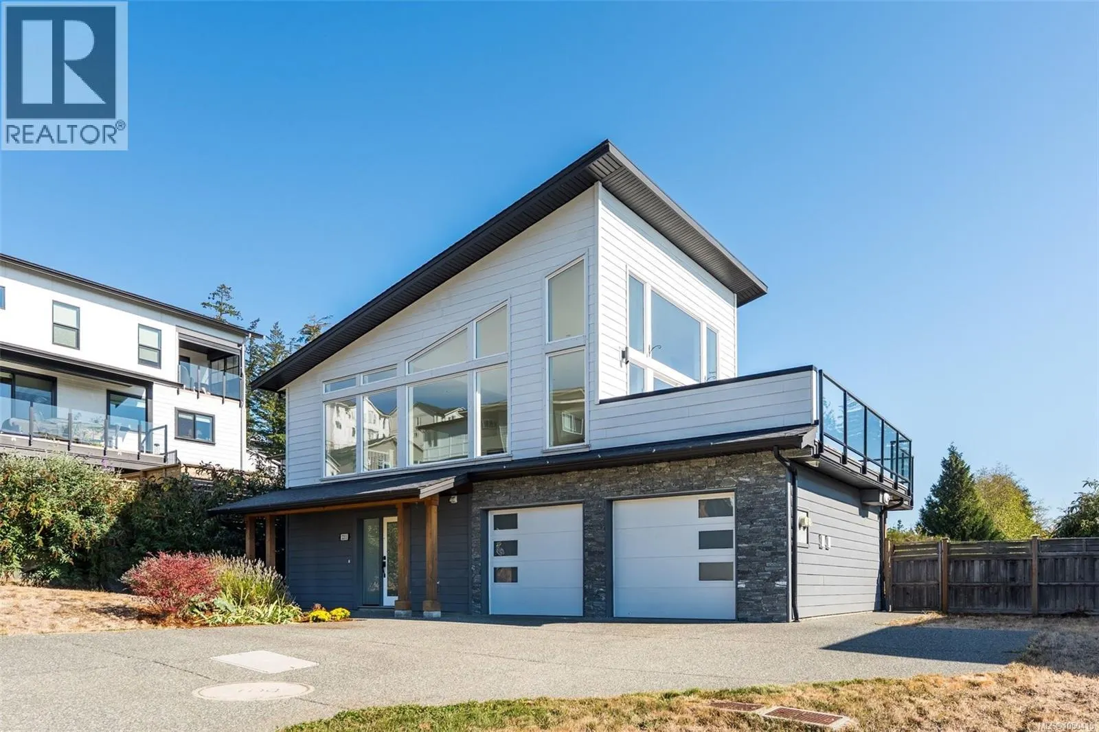 2211 Winfield Dr