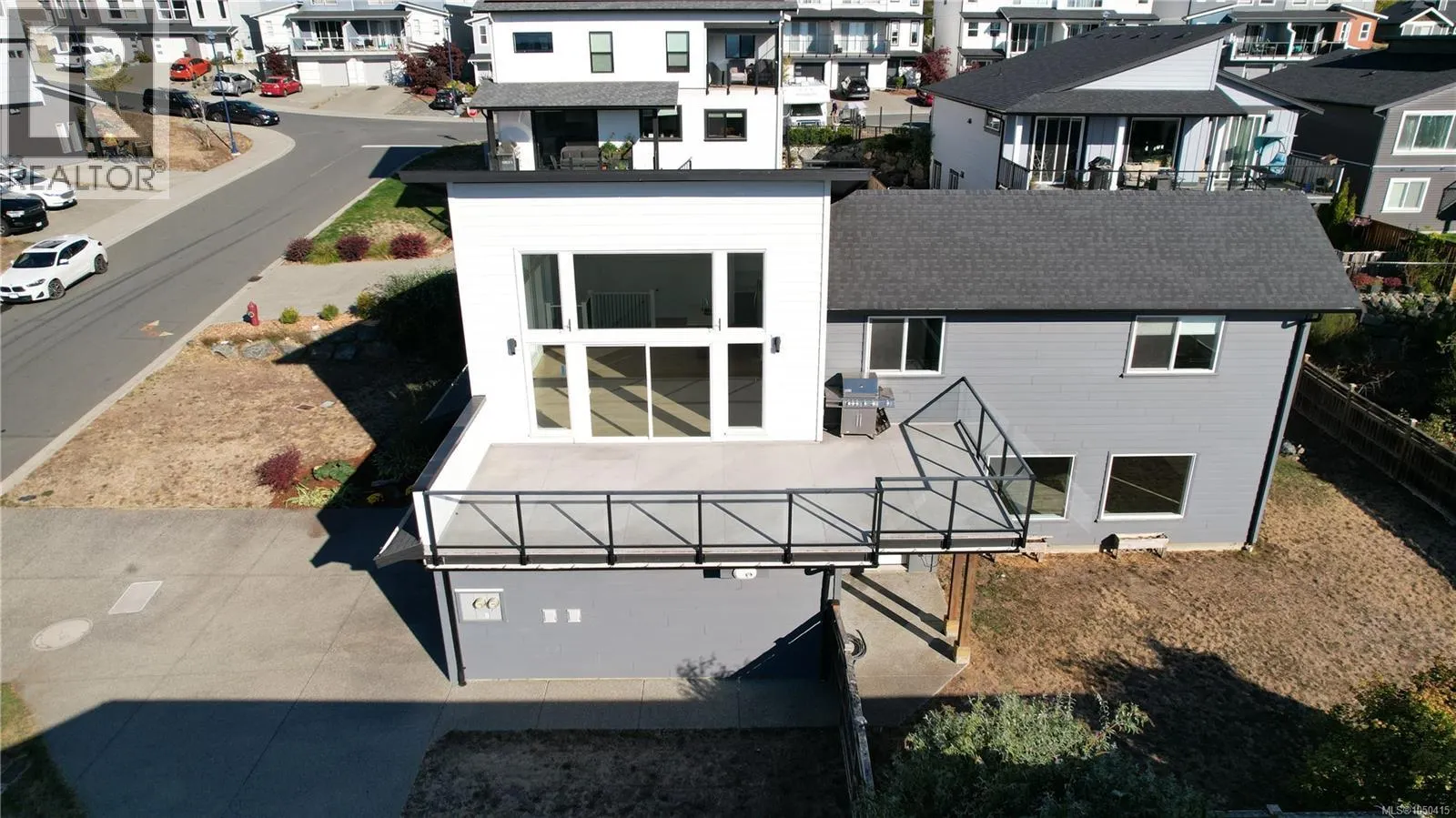 2211 Winfield Dr