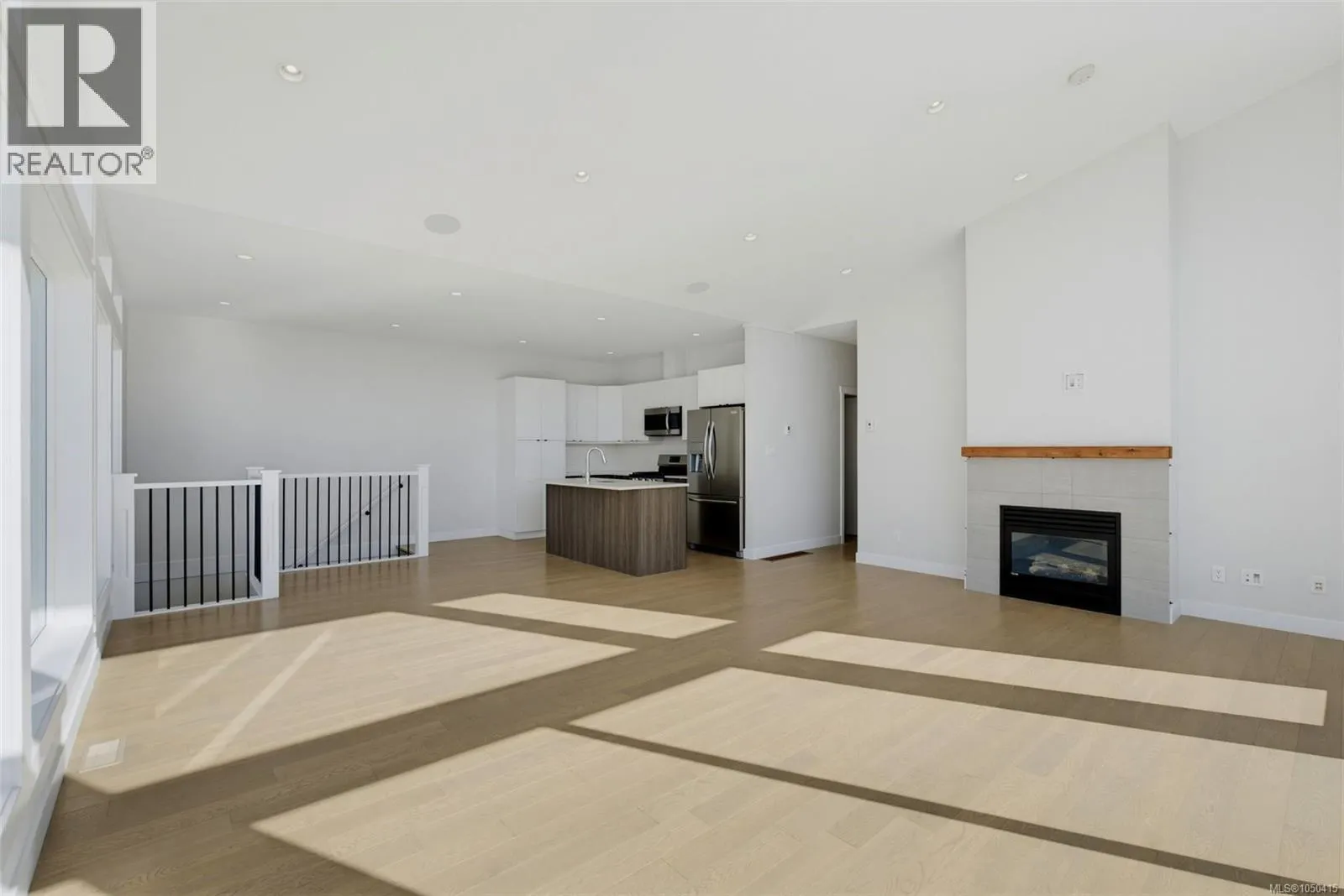 2211 Winfield Dr