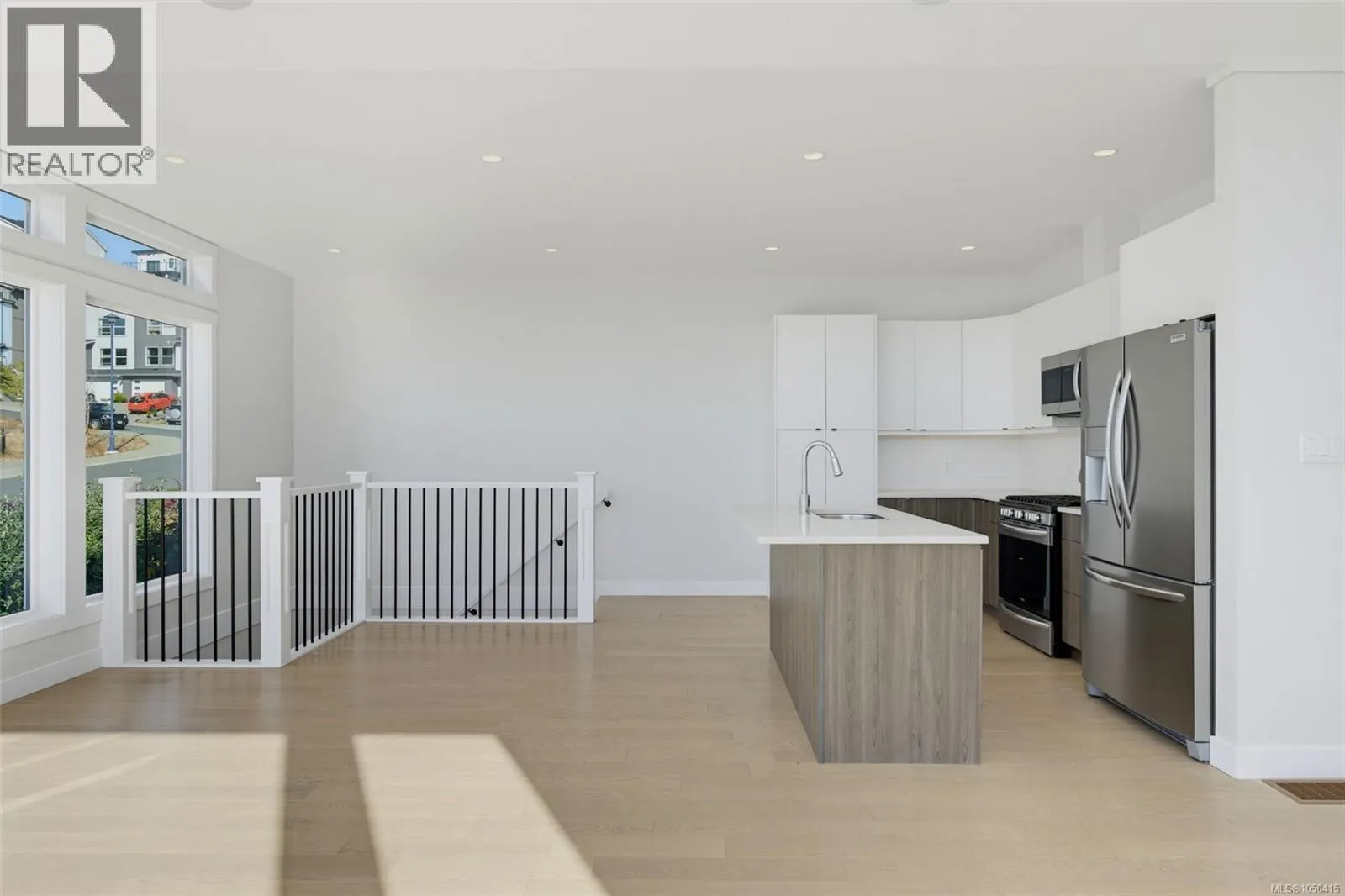 2211 Winfield Dr