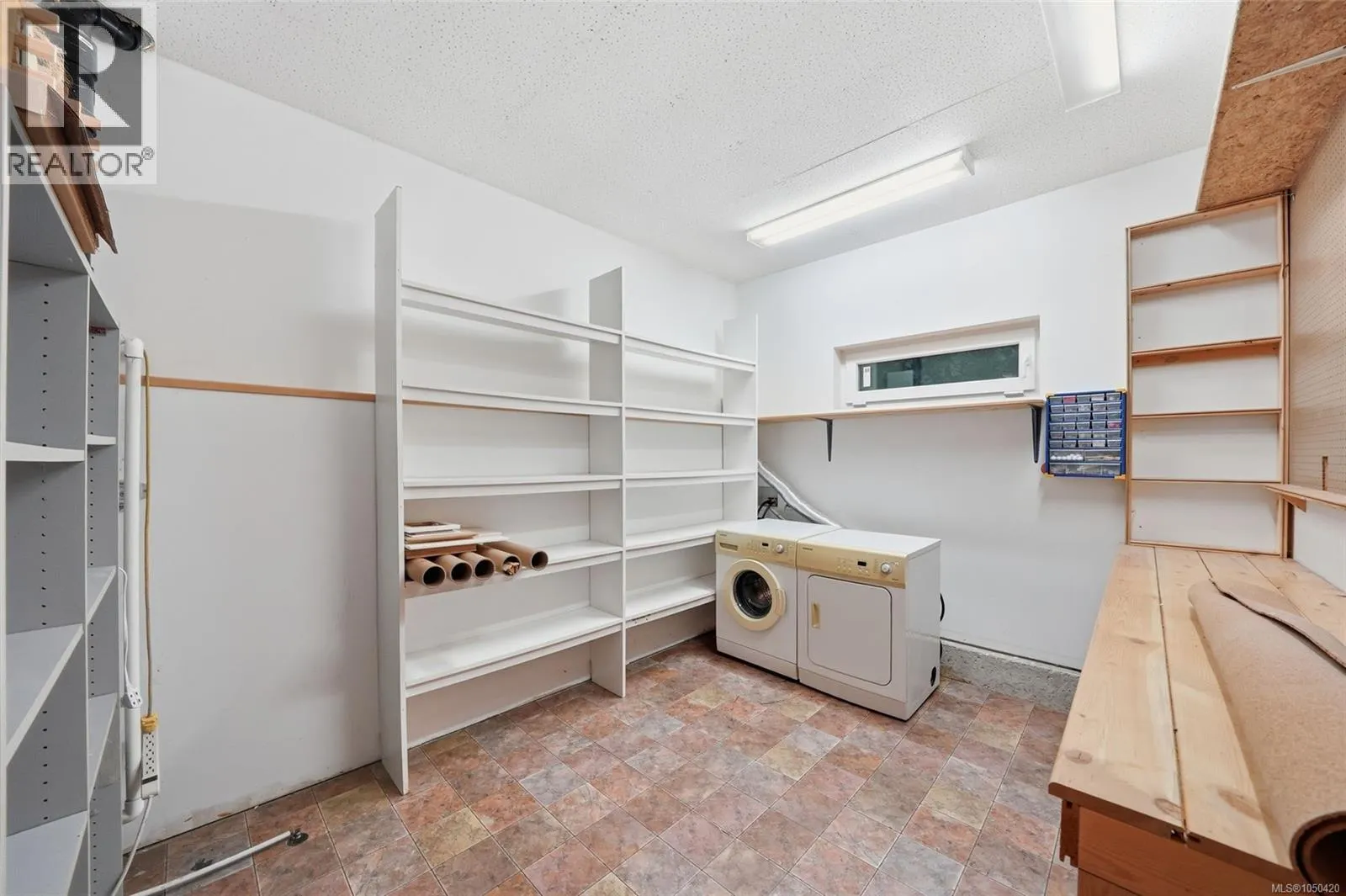 1973 Harlequin Cres