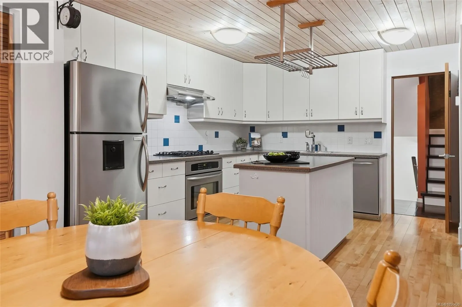 1973 Harlequin Cres