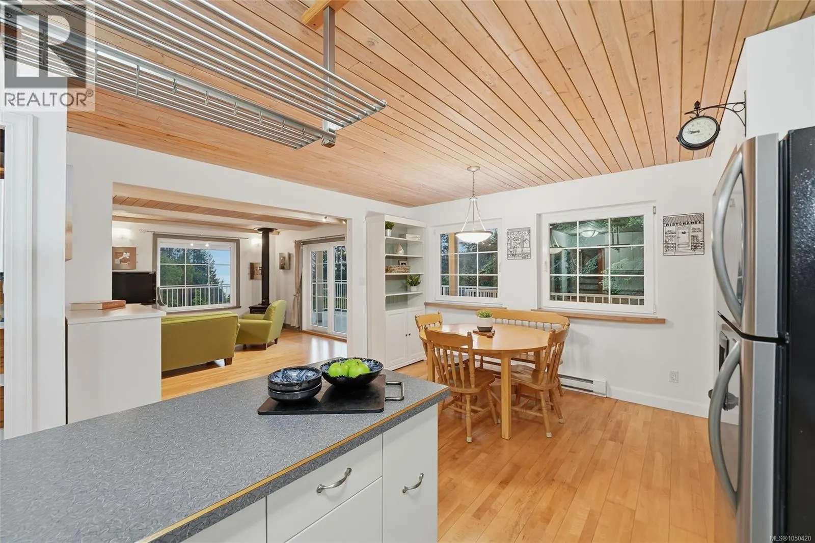 1973 Harlequin Cres