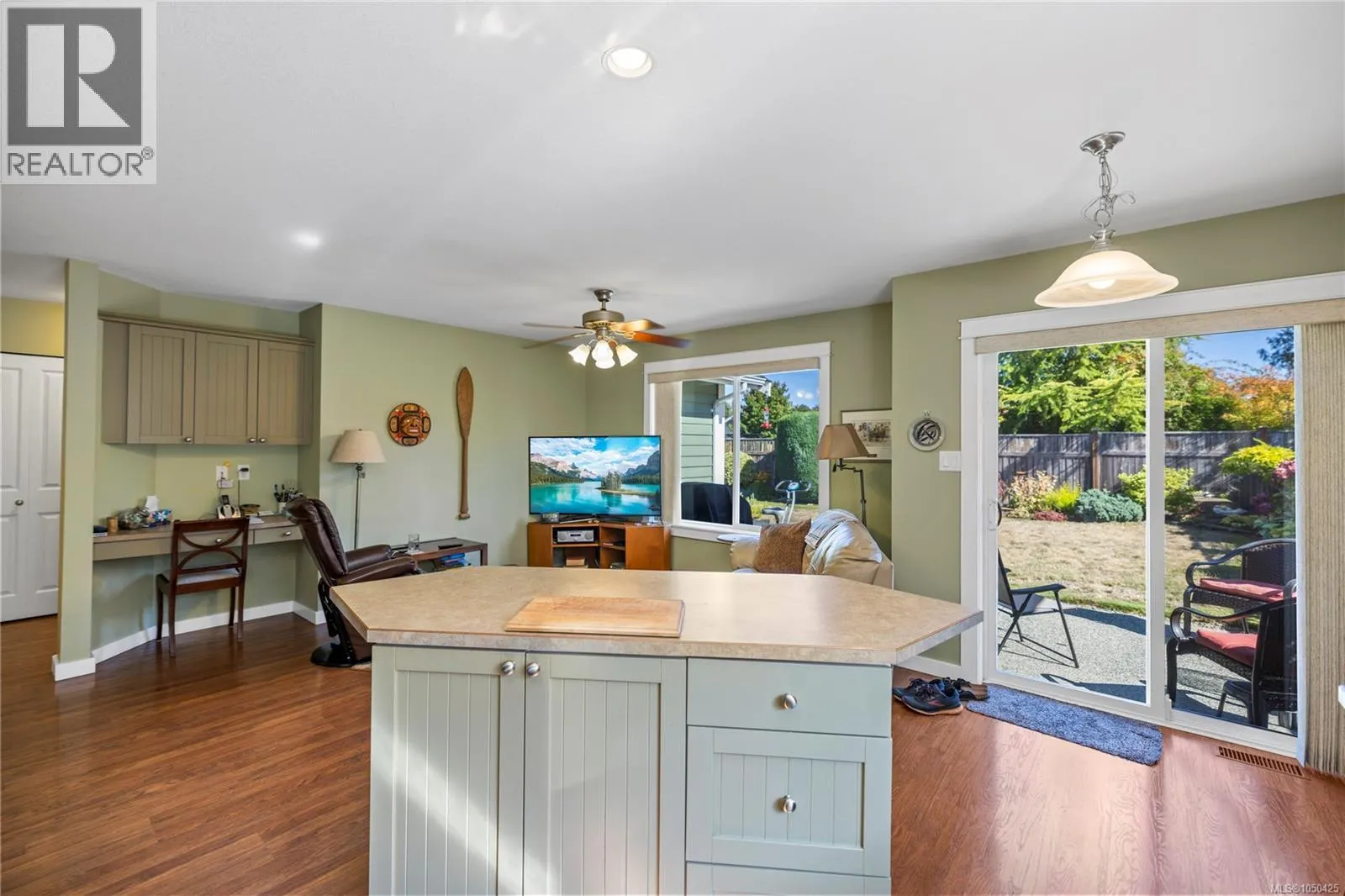 160 Meridian Way