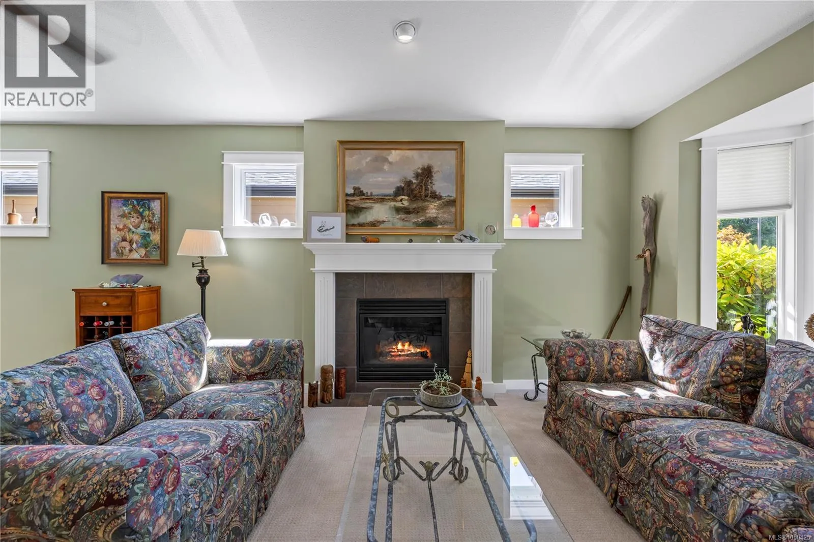 160 Meridian Way