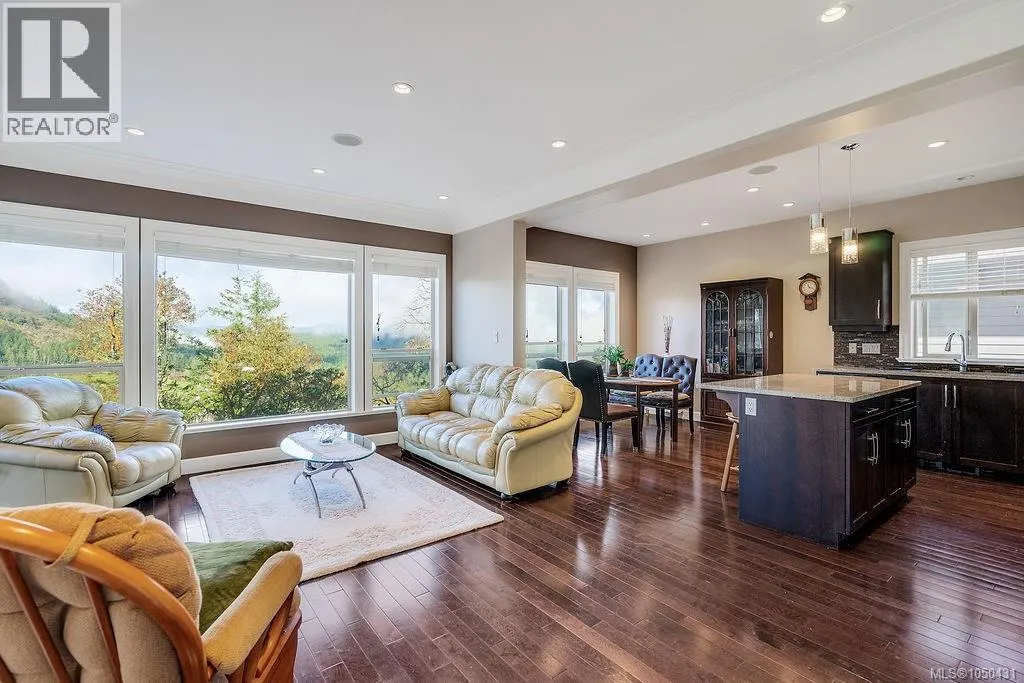 110 1177 Deerview Pl