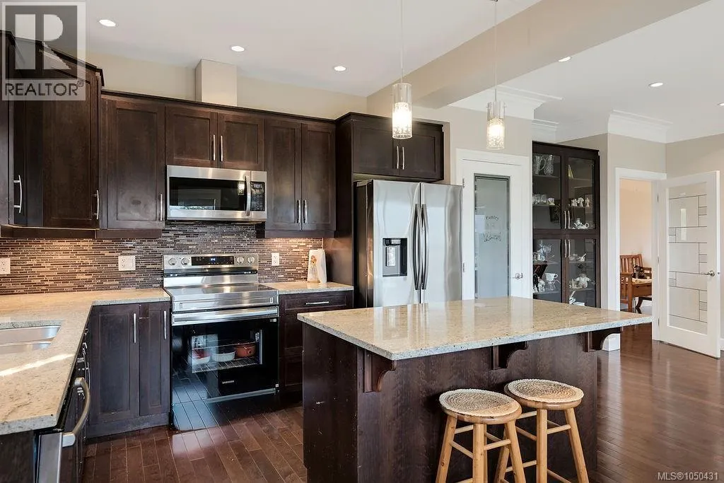 110 1177 Deerview Pl