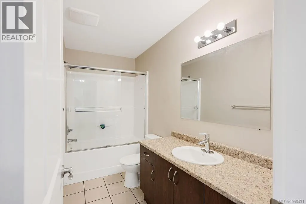 110 1177 Deerview Pl