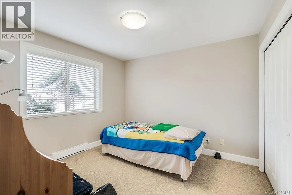 110 1177 Deerview Pl