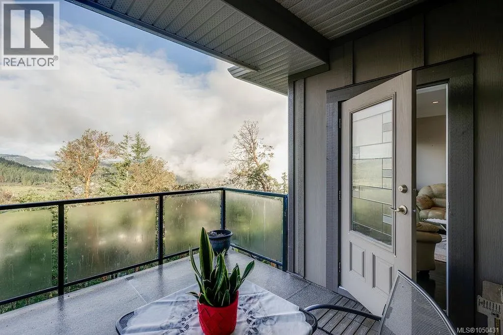 110 1177 Deerview Pl