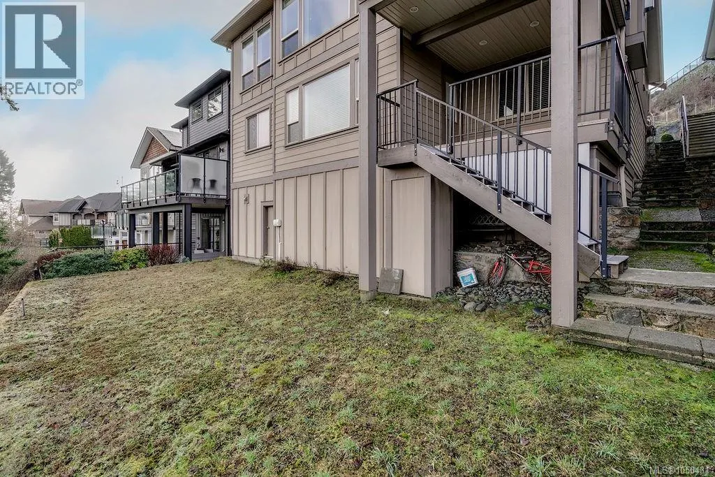110 1177 Deerview Pl