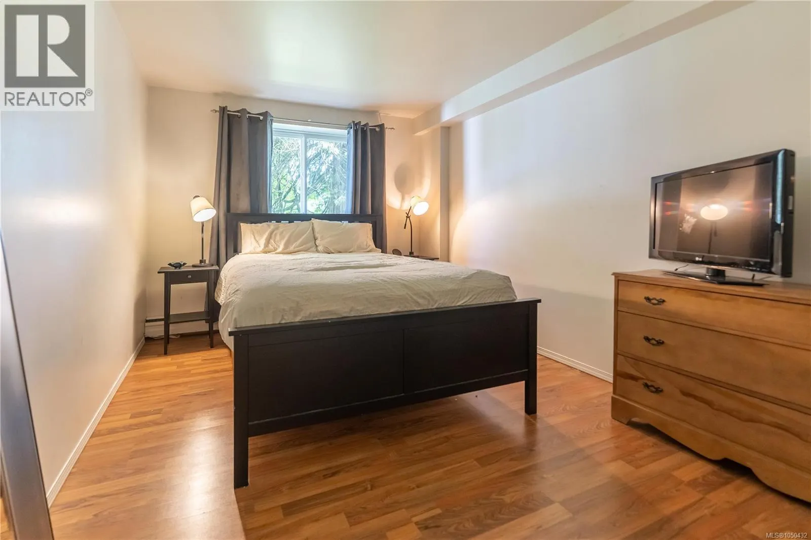 2107 1007 Bowen Rd