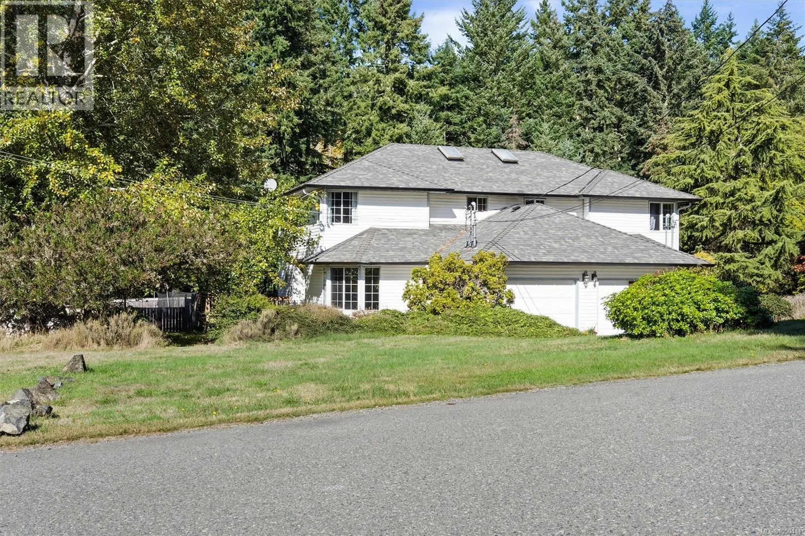 2209 Ayum Rd