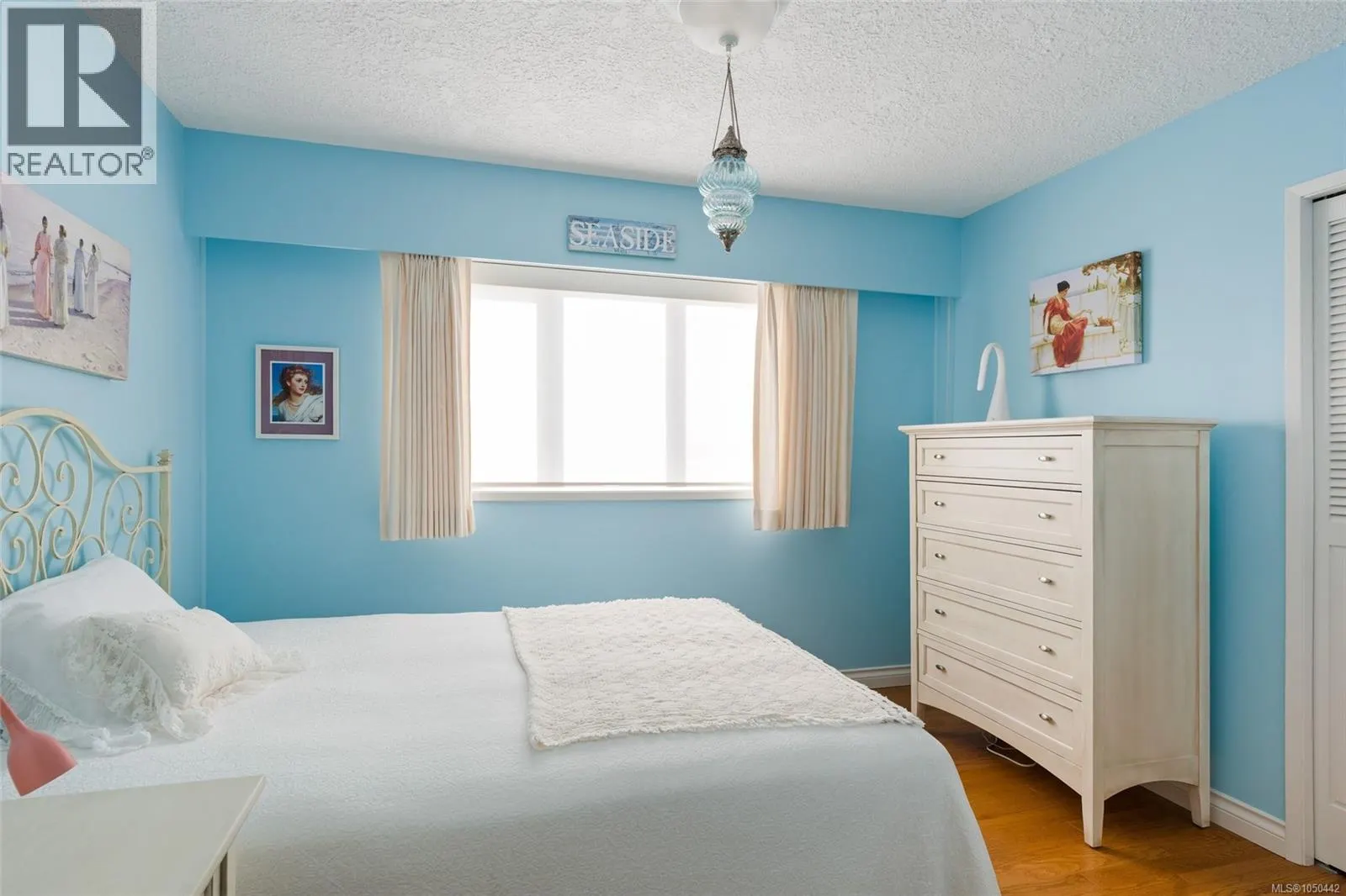 103 1540 Dallas Rd