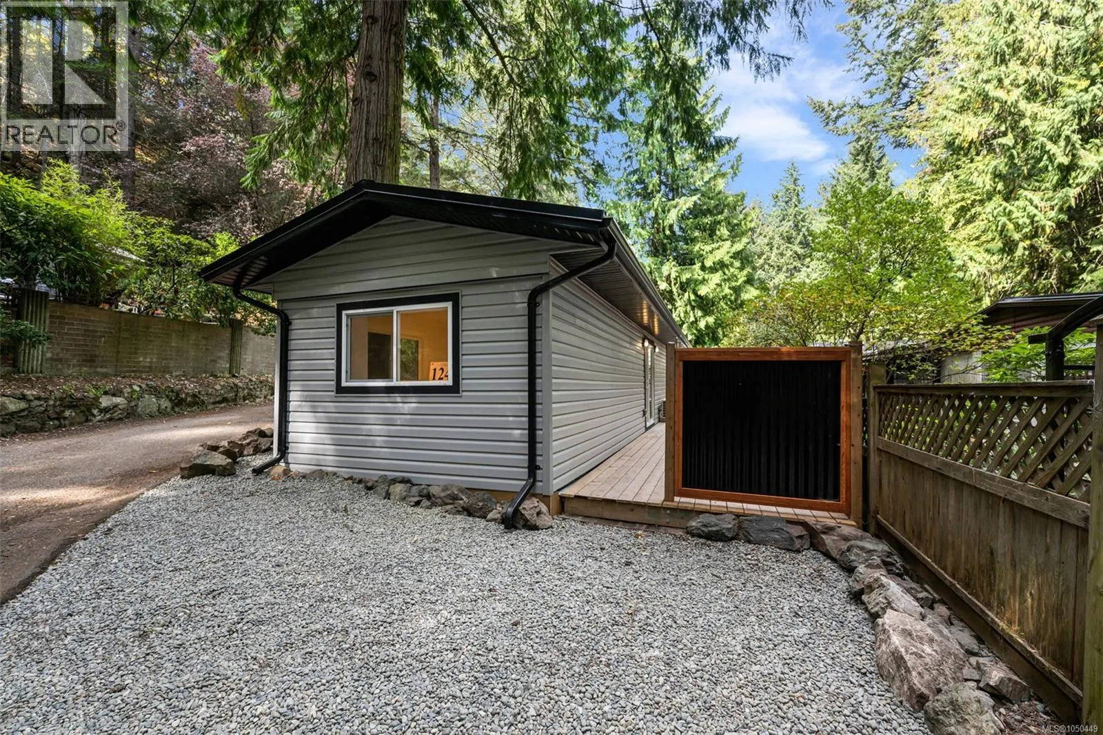 124 2500 Florence Lake Rd