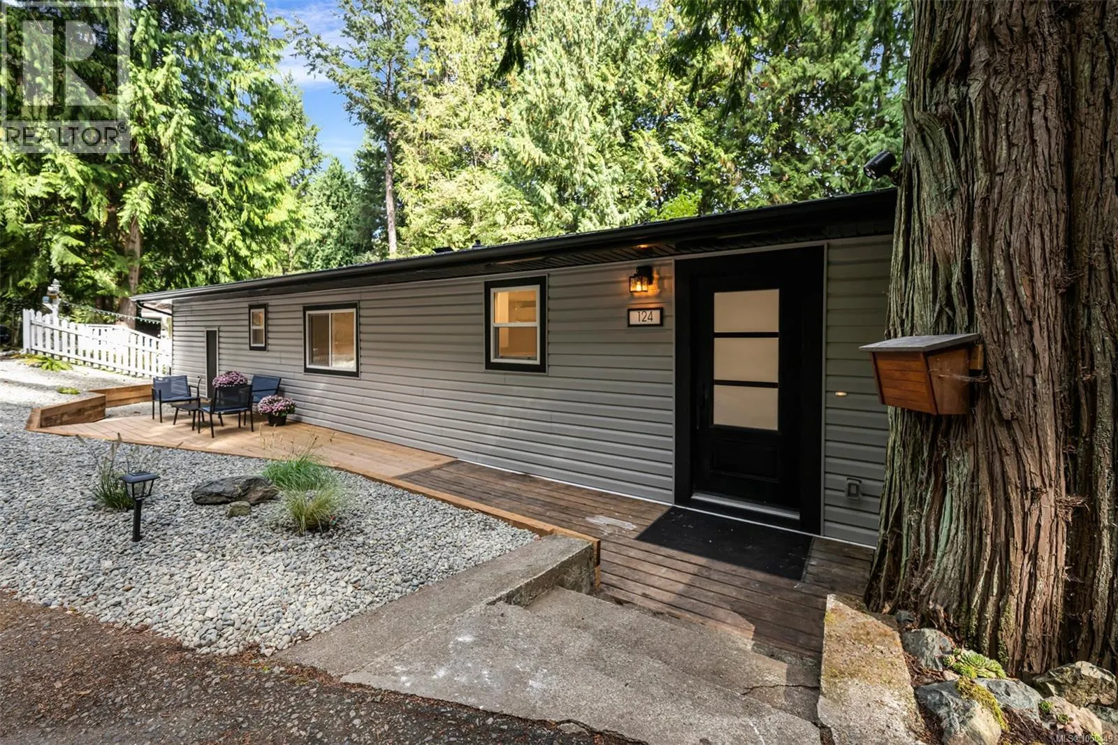 124 2500 Florence Lake Rd