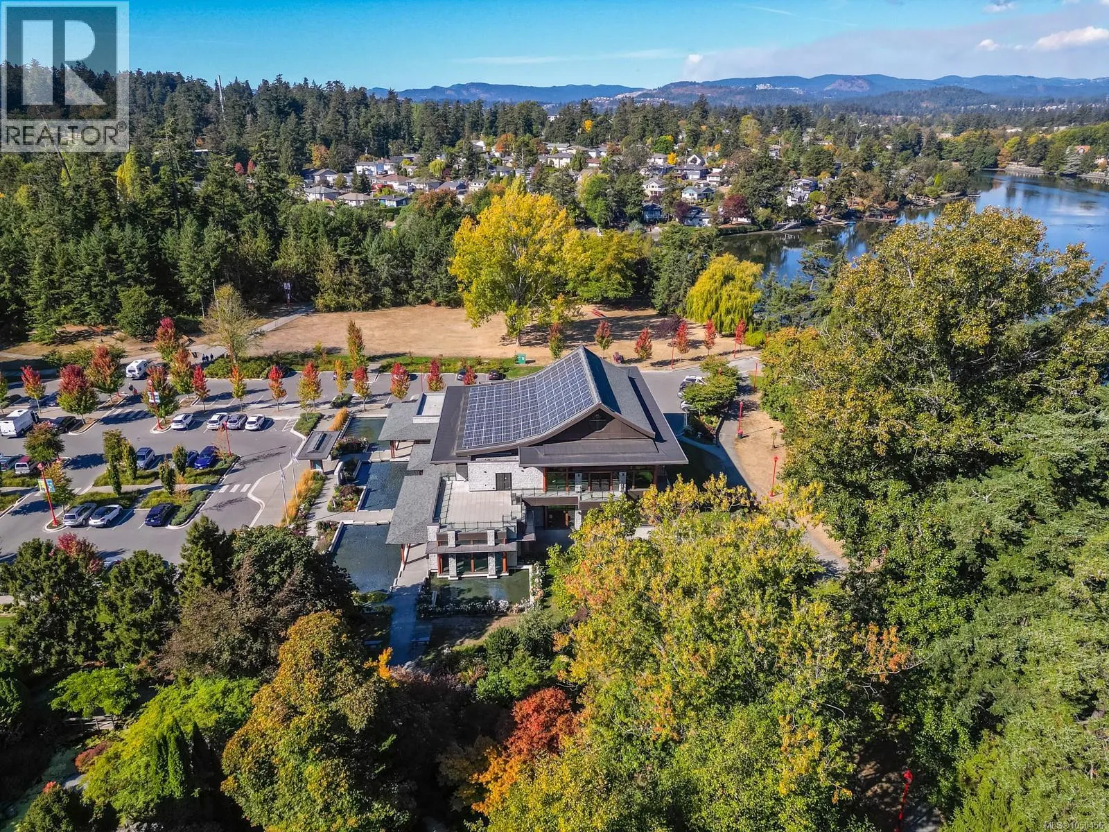 505 1075 Tillicum Rd