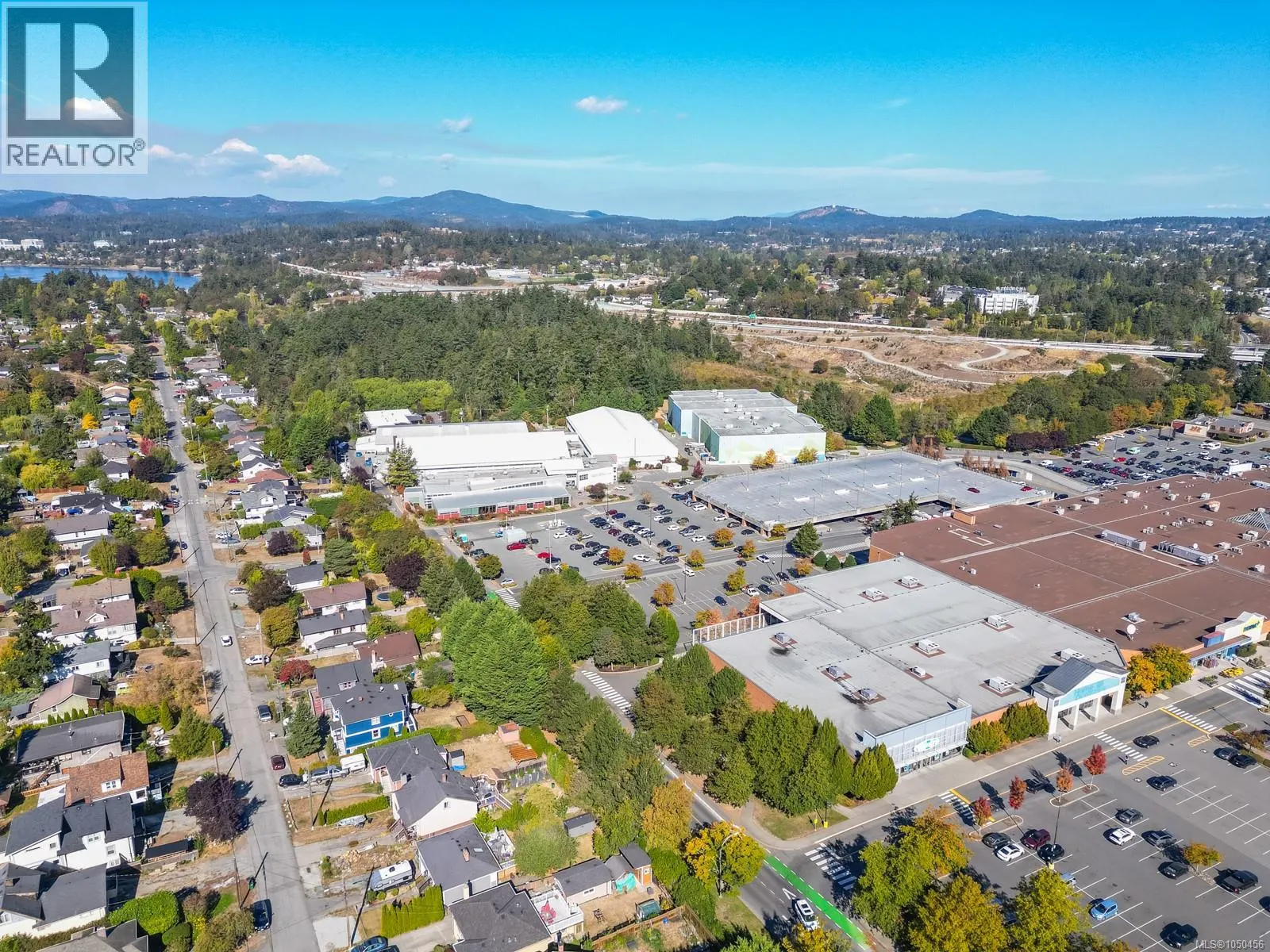 505 1075 Tillicum Rd