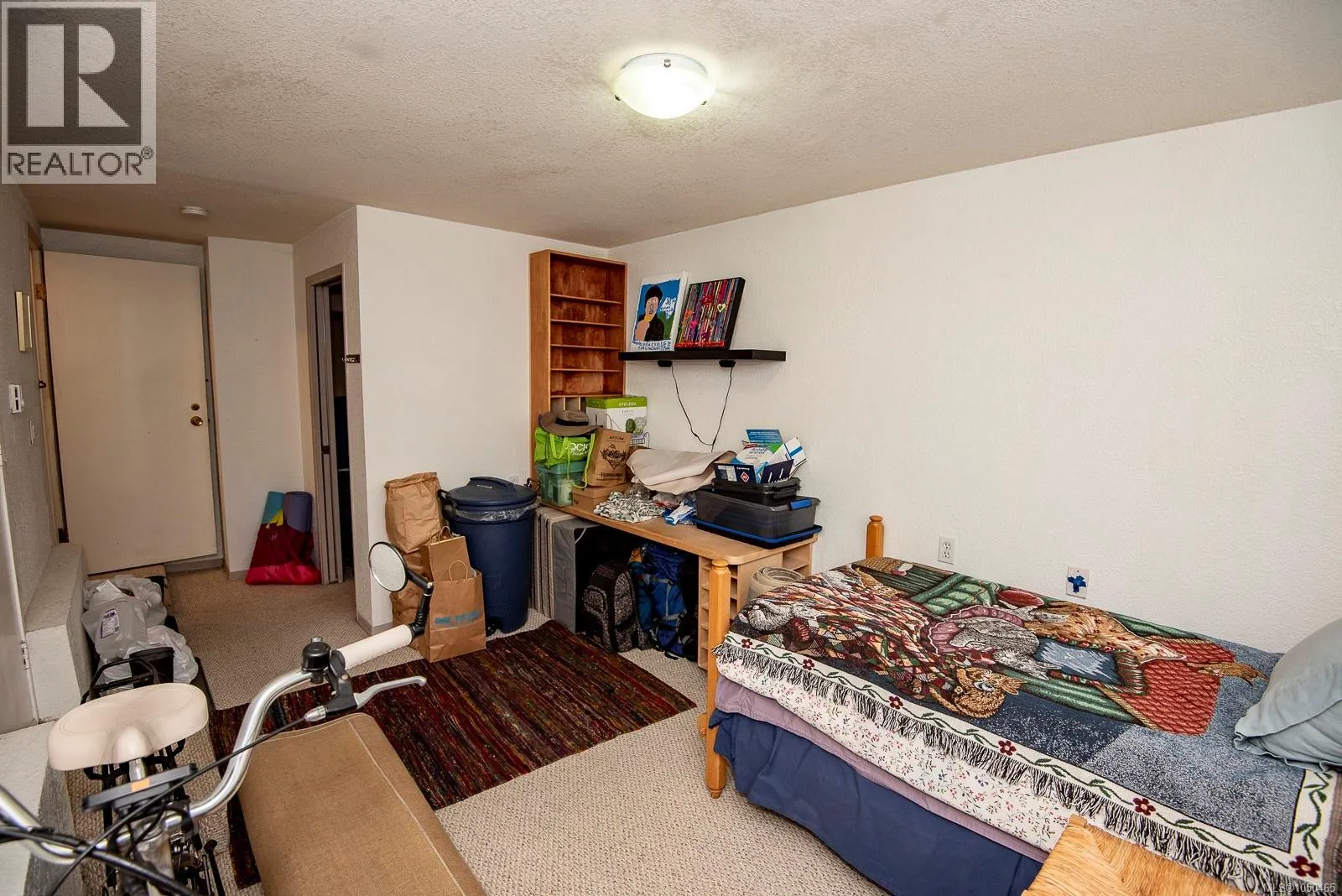 13 3060 Harriet Rd