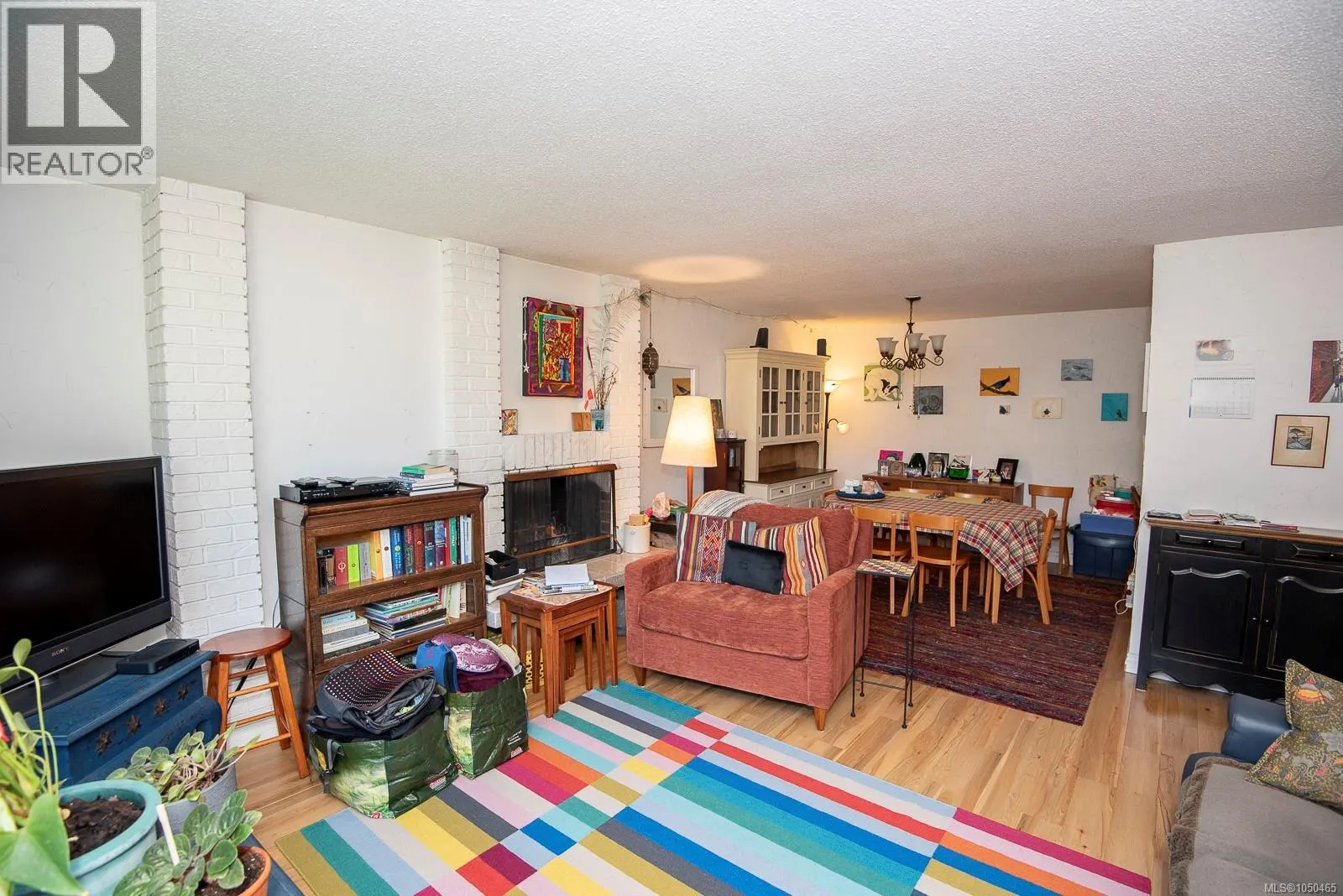 13 3060 Harriet Rd