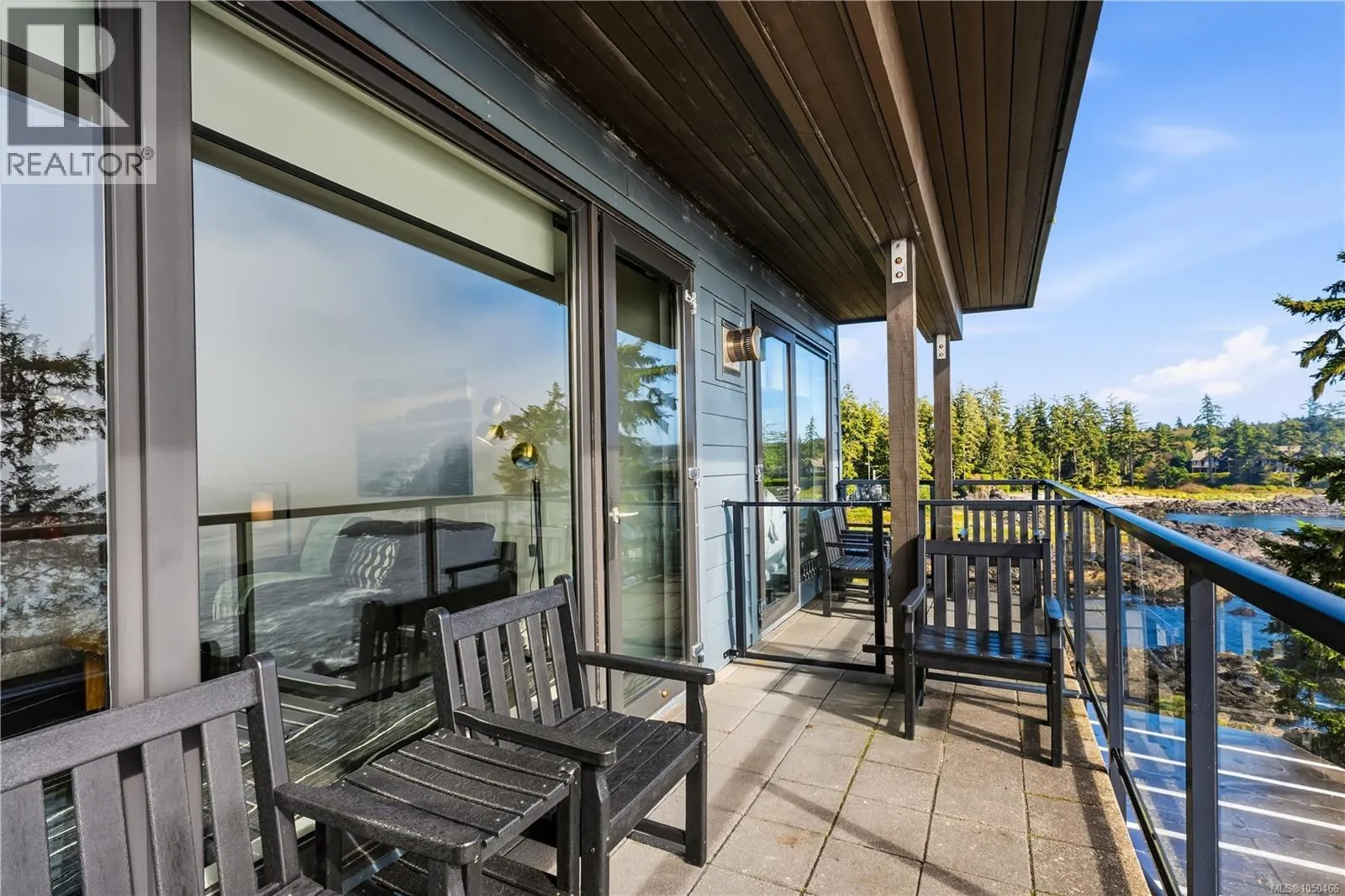 315 596 Marine Dr
