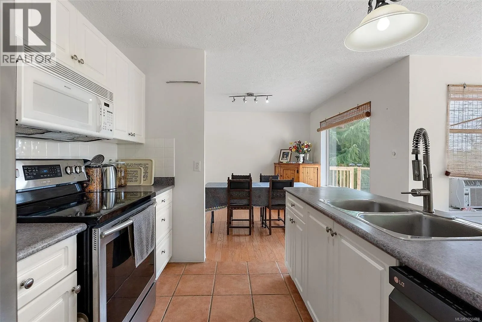 6791 East Sooke Rd
