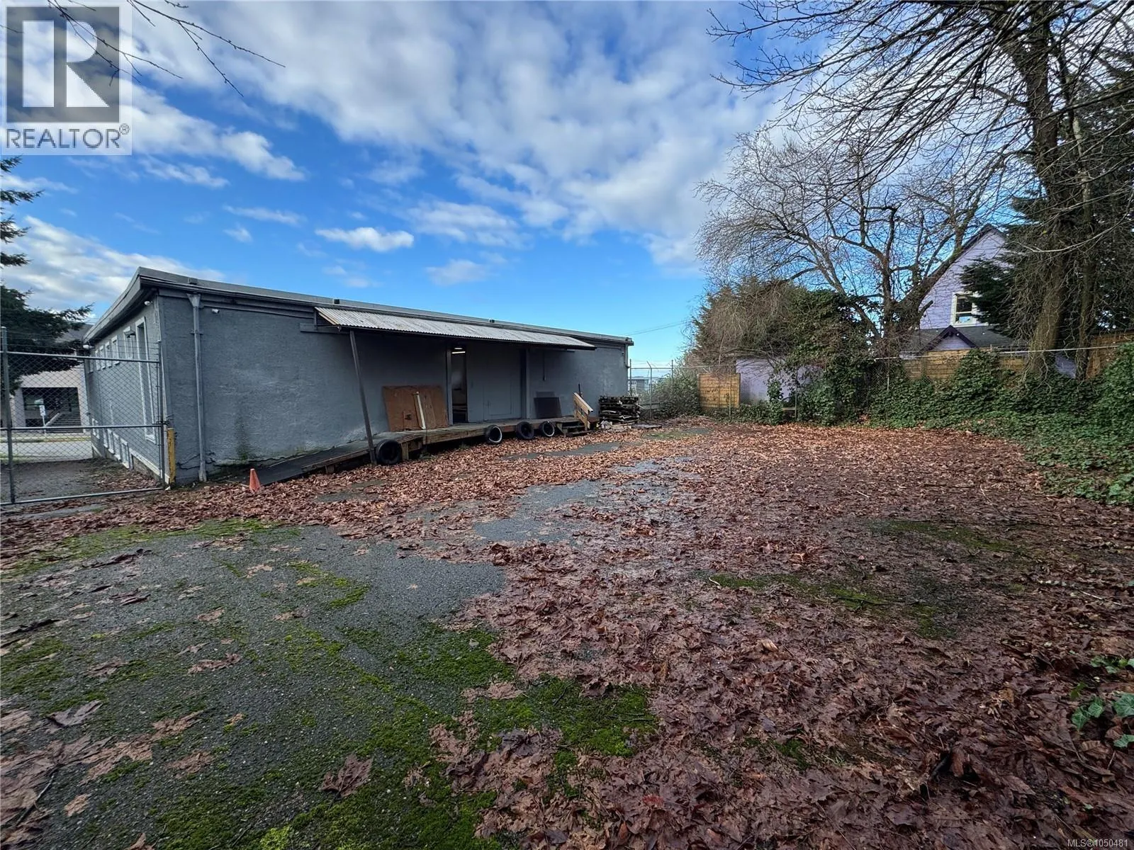 451 Albert St
