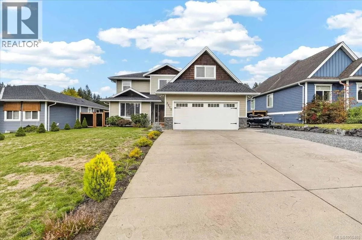 3615 Lyall Point Cres