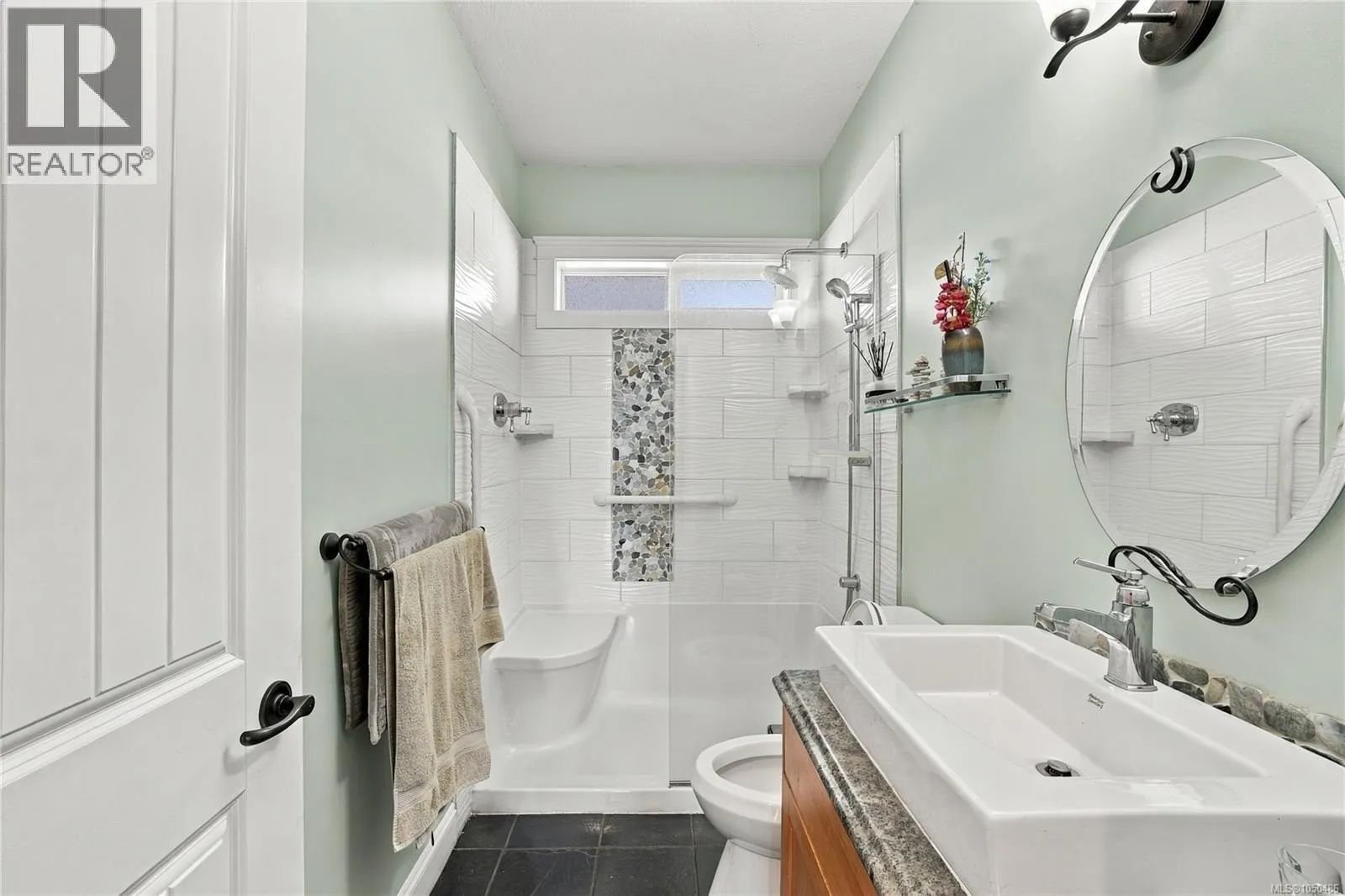 3490 Monterey Dr