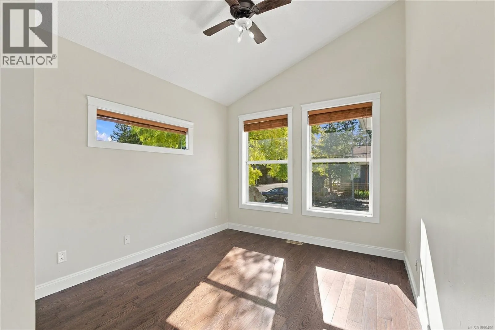 3490 Monterey Dr