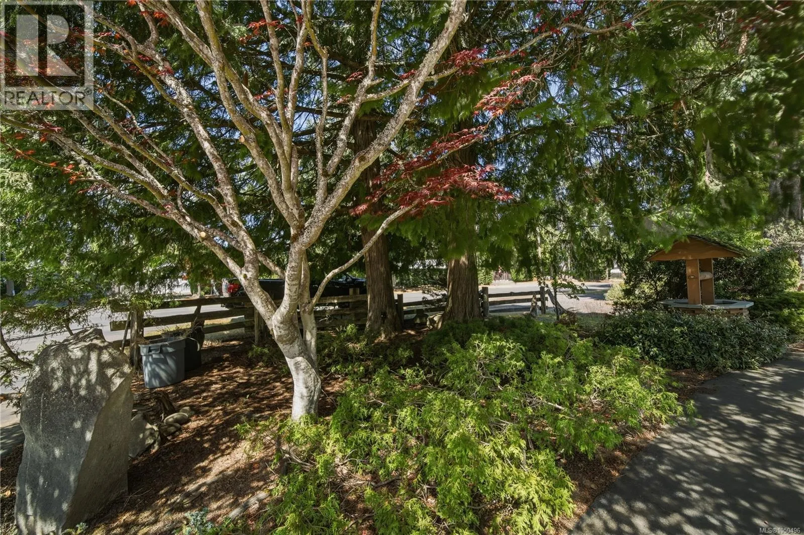 476 Qualicum Rd