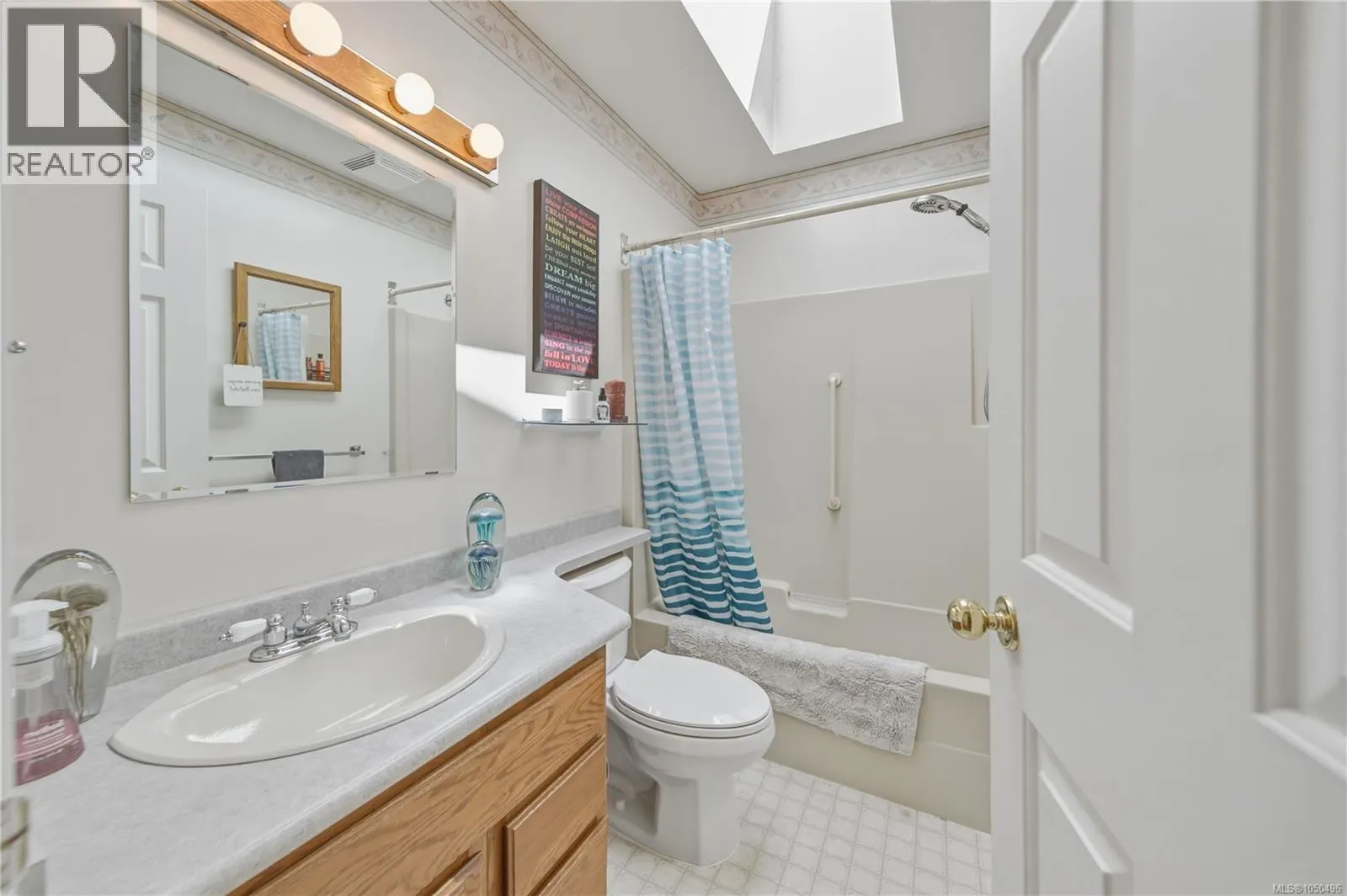 476 Qualicum Rd