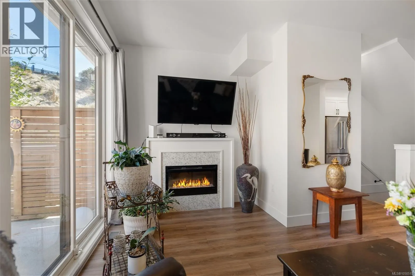 38 255 Caspian Dr