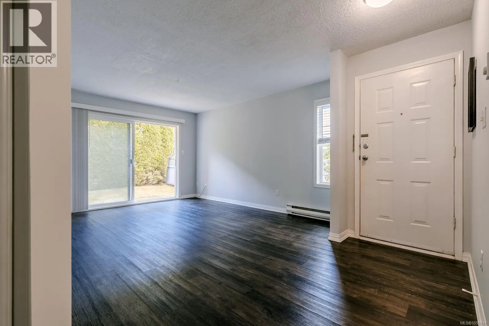 3 450 Gail Pl