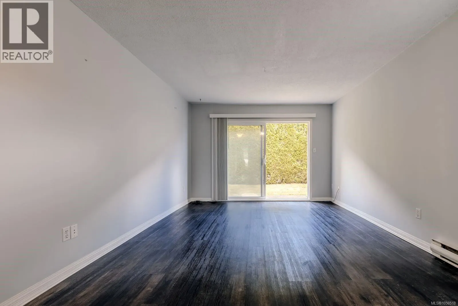 3 450 Gail Pl