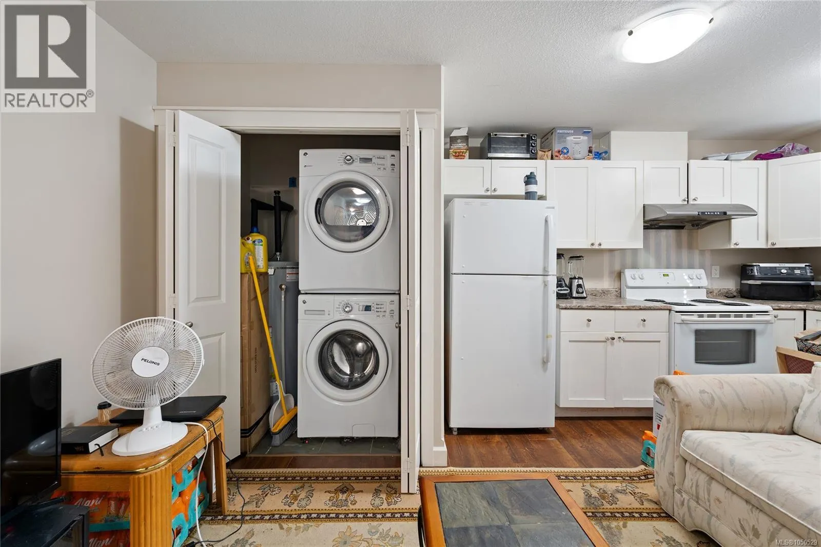 611 Sandy Crt