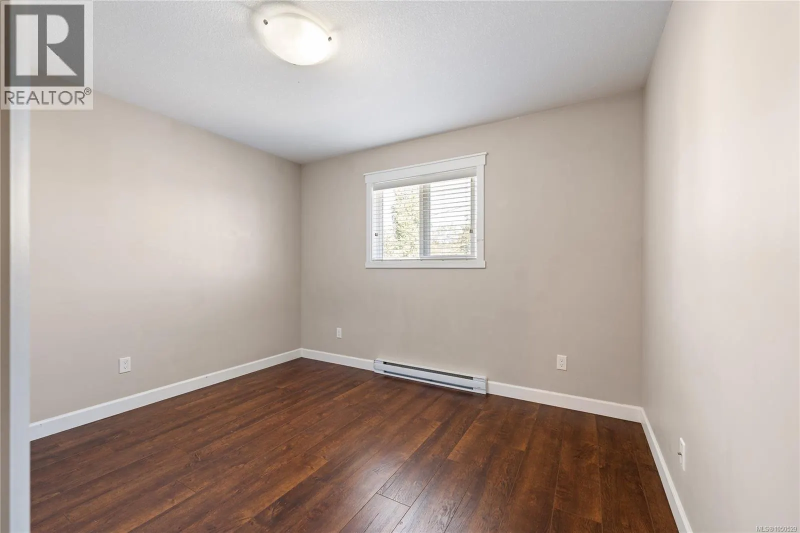 611 Sandy Crt