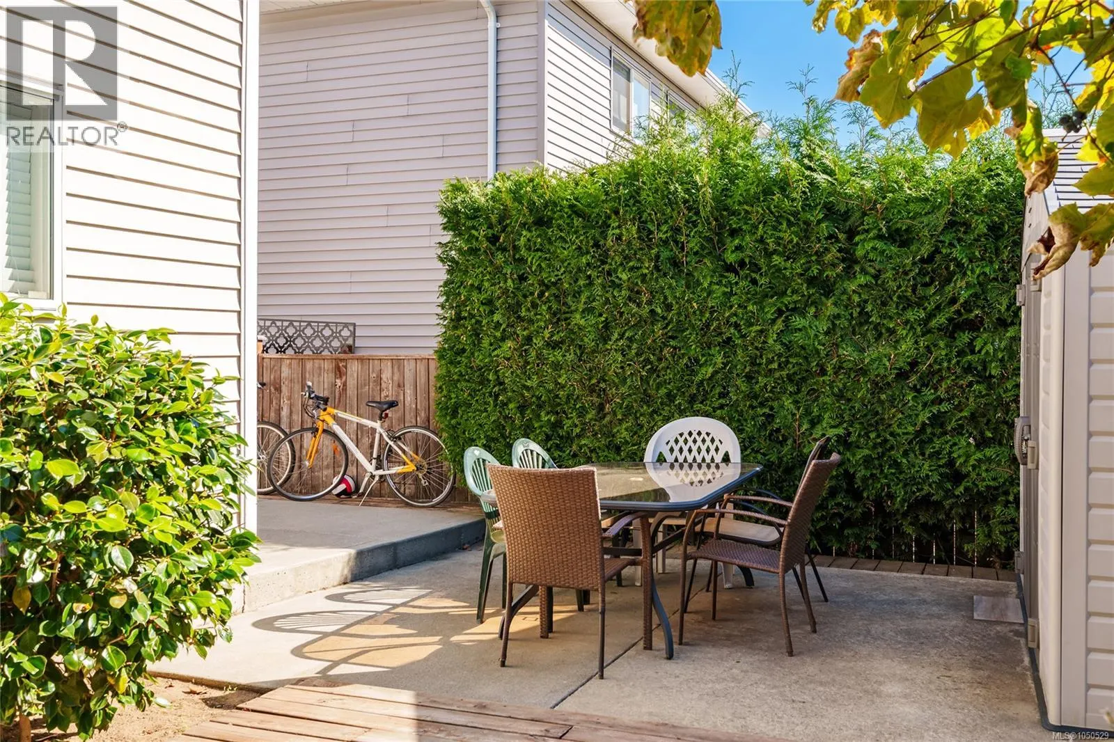 611 Sandy Crt