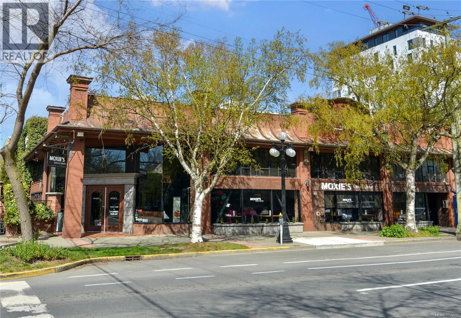801 1020 View St