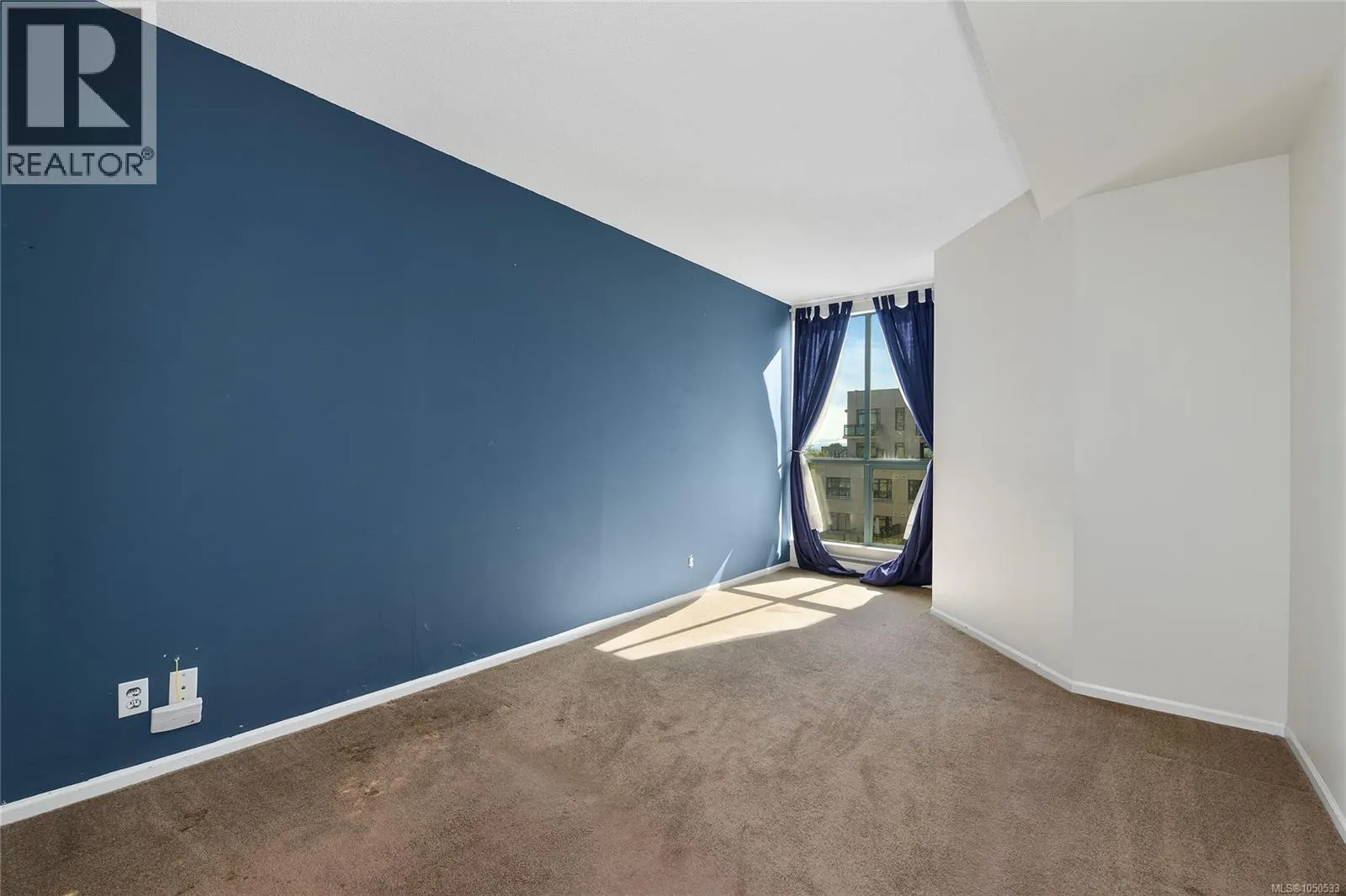 801 1020 View St