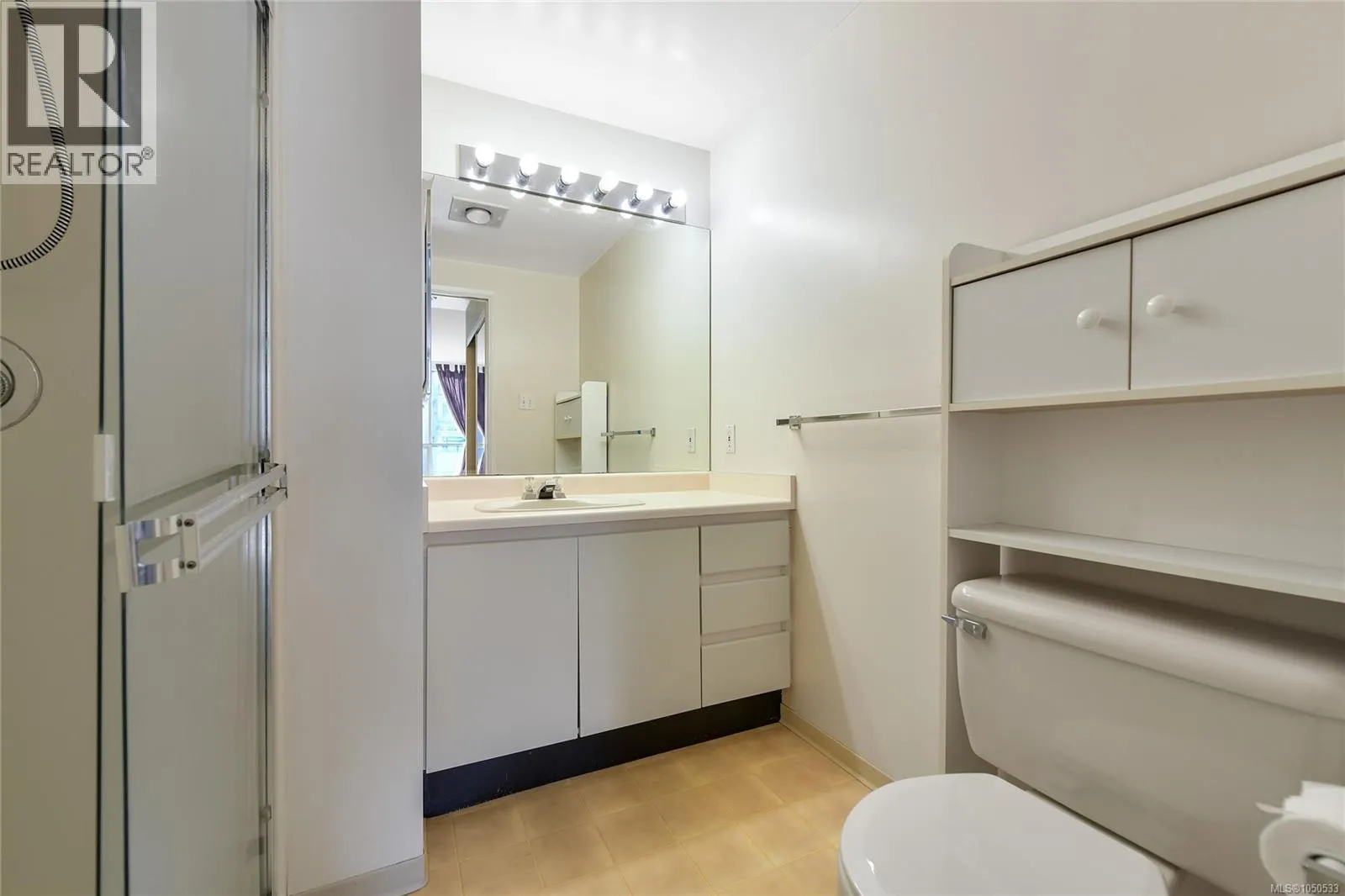 801 1020 View St